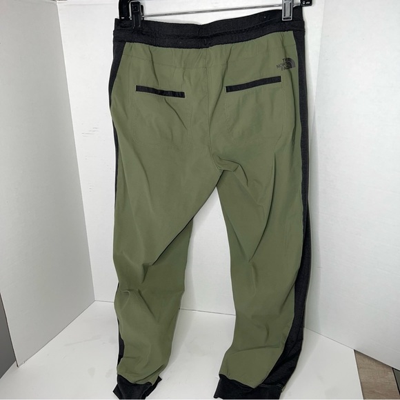 The North Face Womens Green and Gray Skinny Leg Track Pants - Picture 6 of 10